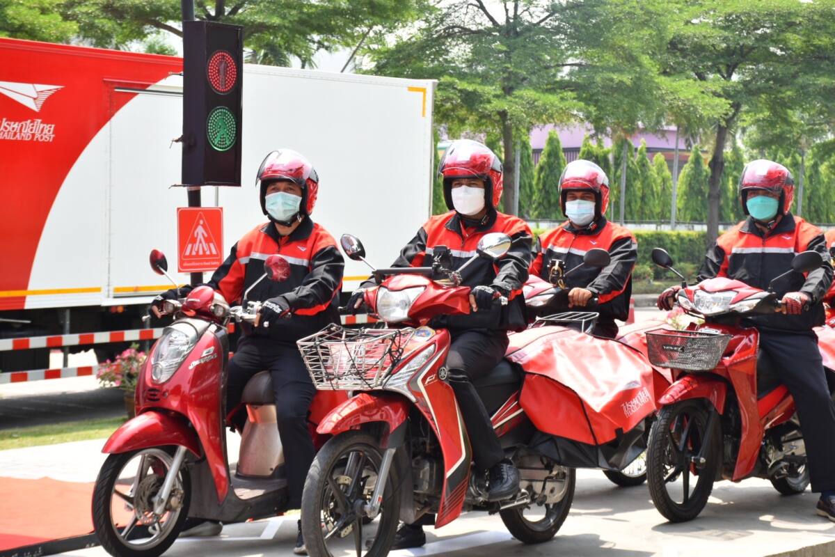 ไปรษณีย์ไทย และ จุฬาฯ เปิดโครงการ “เพื่อนแท้ร่วมทาง Road Safety” ดันบุรุษไปรษณีย์ 20,000 คน นำจ่ายปลอดภัยทุกเส้นทาง