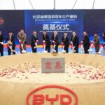 BYD จัดพิธีวางศิลาฤกษ์โรงงานผลิตรถยนต์โดยสารแห่งแรกในประเทศไทย พร้อมส่งมอบรถ BYD ATTO 3 คันที่ 9,999 และ 10,000