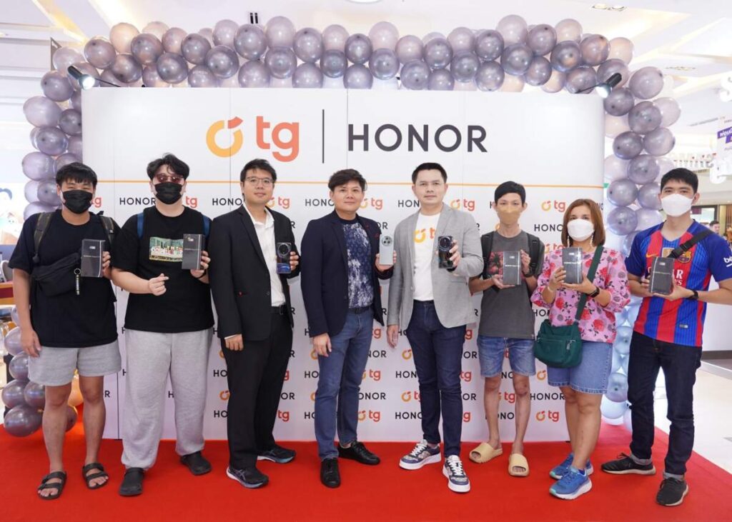 HONOR Magic5 Pro 5G กระแสดี ทุบสถิติเพิ่มขึ้น 30 เท่าจากเรือธงรุ่นก่อนหน้า