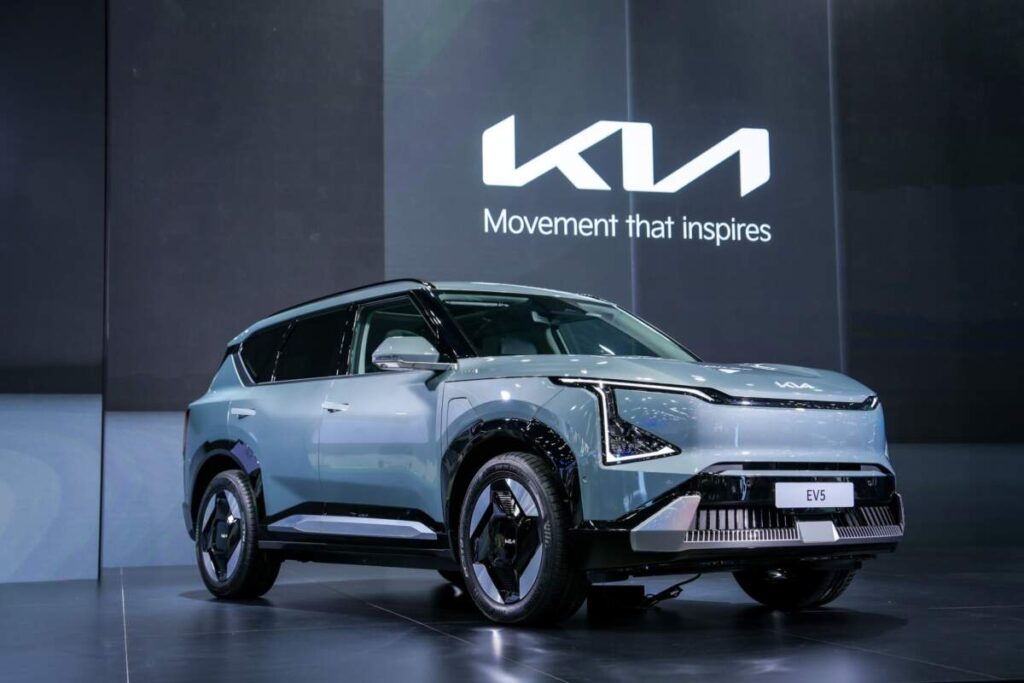 เปิดตัว “The Kia EV5” รถเอสยูวีขนาดกลาง ไฟฟ้า 100% ราคาพิเศษช่วงเปิดตัวเริ่มต้น 1,249,000 บาท ใน Motor Show 2024