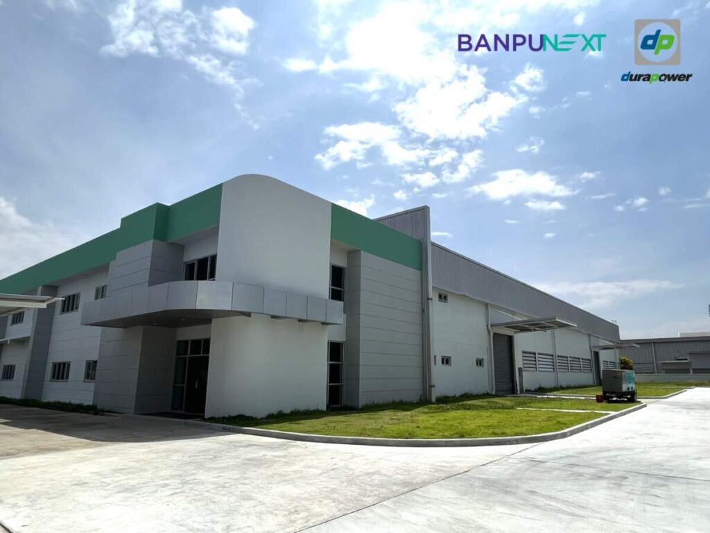 Banpu NEXT teams up with Durapower to deliver DP NEXT plant’s first battery pack to Thailand’s largest bus operator Cherdchai Motors Sales