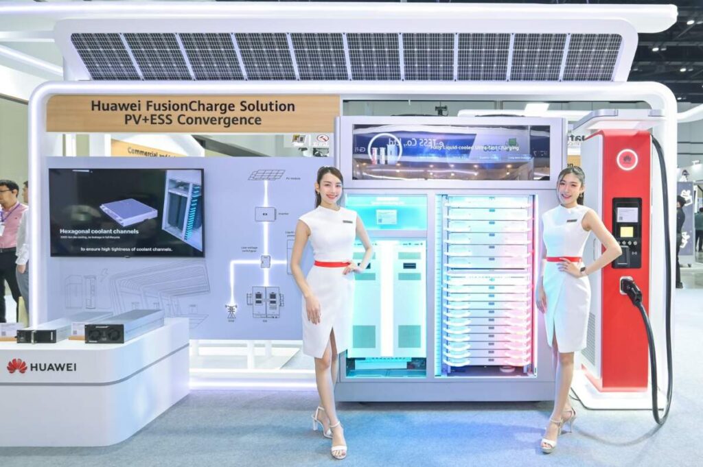 Huawei Digital Power เปิดตัว FusionCharge ใหม่ ระบายความร้อนด้วยของเหลวสำหรับโซลูชันชาร์จรถยนต์ไฟฟ้าแบบชาร์จเร็วพิเศษ สุดล้ำในไทย