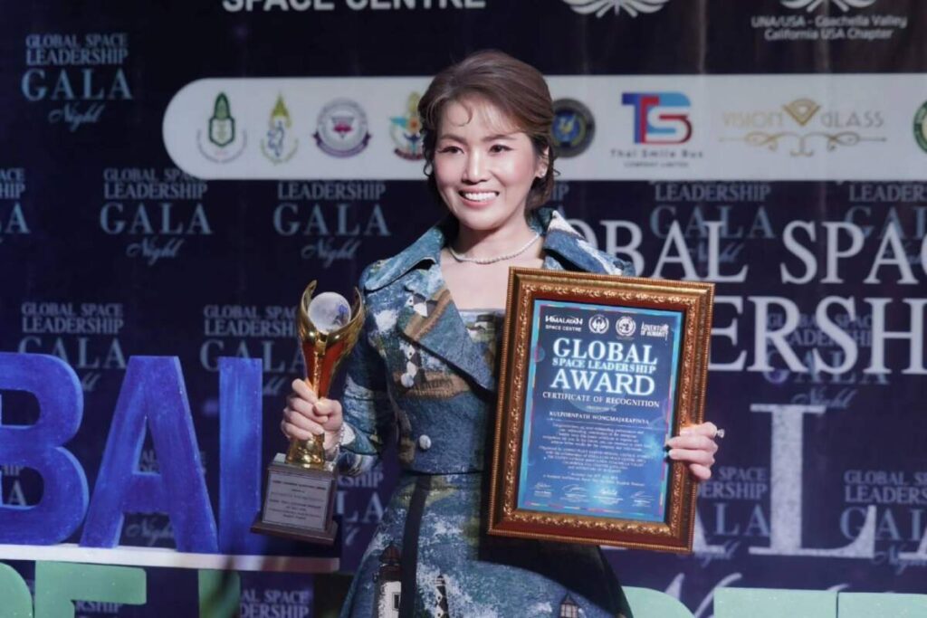 ซีอีโอ TSB คว้ารางวัล Global Leadership Achievement Award สุดยอดผู้นำระดับโลก