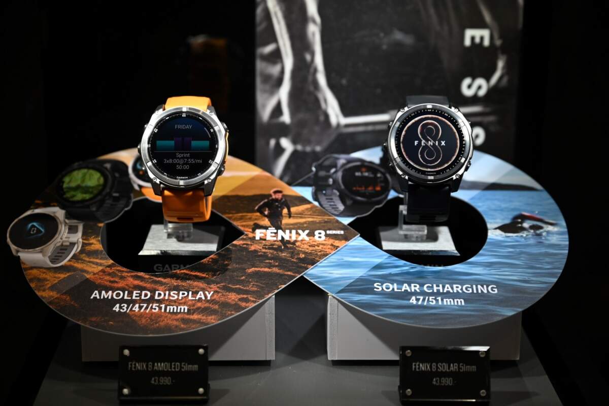 Garmin FENIX 8 มัลติสปอร์ตสมาร์ทวอทช์ระดับพรีเมียม อัปเกรดนวัตกรรมเพื่อการผจญภัย พร้อมแบตอึดสูงสุดหลักเดือน