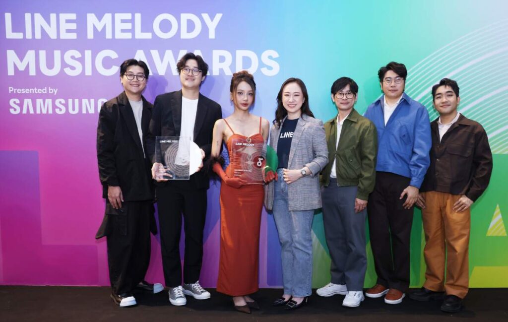 "LINE MELODY MUSIC AWARDS" ระเบิดความปัง! มอบรางวัลสุดยอดศิลปินเพลงดังทั่วไทย "BILLKIN" และ "LISA" คว้าดาวเด่นแห่งปี