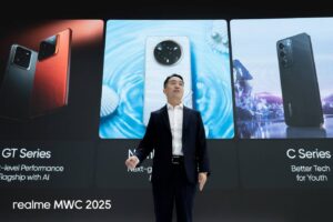 realme ประกาศแผน 3 ปี พร้อมเปิดตัว 14 Pro Series นวัตกรรมกล้อง AI และเลนส์เปลี่ยนได้ในงาน MWC 2025